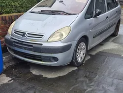 Silber Gebraucht 2008 Citroën Xsara Picasso Prestige Van / Kleinbus | 390 €