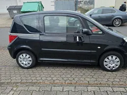 Schwarz Gebraucht 2004 Peugeot 206 CC Cabrio | 1.650 € (Fairer Preis)