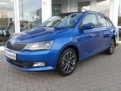Blau Gebraucht 2015 Skoda Fabia Kombi | 10.590 € (Guter Preis)