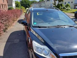 Schwarz Gebraucht 2009 Ford Focus Kombi | 2.250 € (Guter Preis)