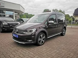 Schwarz Gebraucht 2018 VW Caddy Van / Kleinbus | 21.490 € (Fairer Preis)