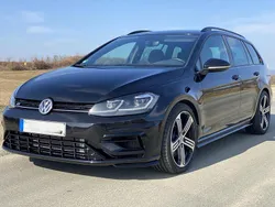 Schwarz Gebraucht 2017 VW Golf VII Kombi | 19.000 €
