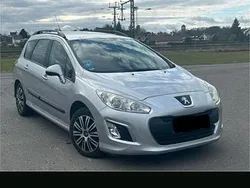 Silber Gebraucht 2011 Peugeot 308 Kombi | 3.500 € (Fairer Preis)