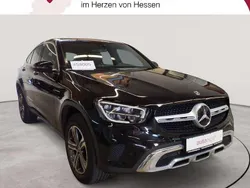 Obsidianschwarz metallic Gebraucht 2021 Mercedes GLC300e Coupé | 38.989 € (Guter Preis)