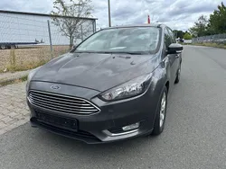 Grau Gebraucht 2016 Ford Focus Titanium Limousine | 6.499 € (Guter Preis)