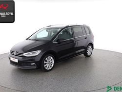 Deep black perleffekt Gebraucht 2021 VW Touran Highline Van / Kleinbus | 27.880 € (Fairer Preis)