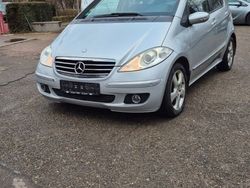 Silber Gebraucht 2005 Mercedes A180 Limousine | 2.480 € (Teuer)
