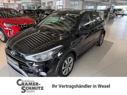 Phantom black Gebraucht 2020 Hyundai i20 Active Kleinwagen | 12.450 € (Fairer Preis)