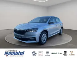 Brillantsilber metallic Neu 2025 Skoda Fabia Selection Limousine | 20.880 € (Guter Preis)
