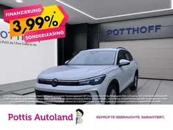 Weiss Gebraucht 2024 VW Tiguan Basis SUV | 37.922 € (Guter Preis)