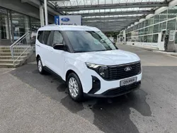 Weiß Neu 2025 Ford Tourneo Courier Titanium Van / Kleinbus | 29.490 € (Fairer Preis)