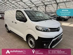 Weiß Gebraucht 2023 Toyota Proace Van | 20.890 € (Superpreis)