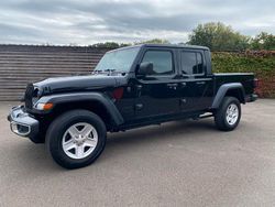 Schwarz Gebraucht 2023 Jeep Gladiator Abholung | 30.250 €