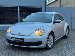 Silber Gebraucht 2012 VW Beetle Design Limousine | 4.490 € (Teuer)