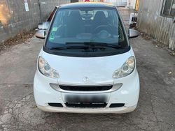 Weiß Gebraucht 2010 Smart ForTwo Coupé Coupé | 3.800 € (Fairer Preis)