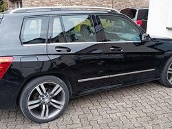 Schwarz Gebraucht 2014 Mercedes GLK220 SUV | 20.000 € (Etwas zu teuer)