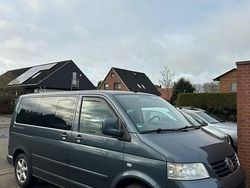 Grau Gebraucht 2007 VW Multivan Van | 9.000 € (Guter Preis)