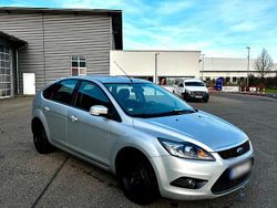 Silber Gebraucht 2008 Ford Focus Kleinwagen | 2.560 € (Etwas zu teuer)