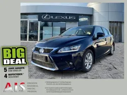 Deep blue Gebraucht 2017 Lexus CT200h Executive Line Limousine | 15.590 € (Fairer Preis)