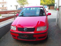 Rot Gebraucht 2000 VW Polo Kleinwagen | 1.400 € (Etwas zu teuer)