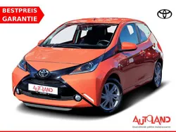 Orange Gebraucht 2016 Toyota Aygo Kleinwagen | 9.990 € (Teuer)