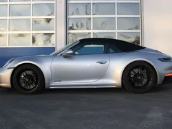 Silber Gebraucht 2024 Porsche 992 Cabrio | 179.900 € (Etwas zu teuer)