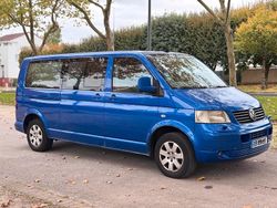 Blau Gebraucht 2004 VW Caravelle Van / Kleinbus | 5.800 € (Etwas zu teuer)