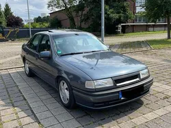 Grau Gebraucht 2025 Opel Vectra Selection Limousine | 3.199 €