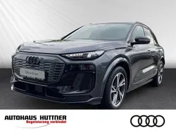 Grau Neu 2025 Audi Q6 e-tron Sport SUV | 83.415 € (Superpreis)
