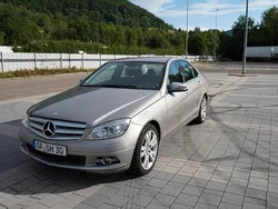 Beige Gebraucht 2009 Mercedes C180 Limousine | 10.900 € (Fairer Preis)
