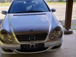 Silber Gebraucht 2005 Mercedes C180 Coupé | 800 € (Superpreis)