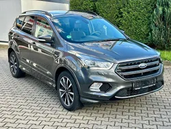 Grau Gebraucht 2019 Ford Kuga ST-Line SUV | 18.190 € (Fairer Preis)