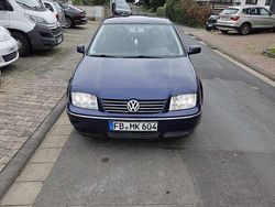 Gebraucht 2002 VW Bora Highline Limousine | 3.300 € (Etwas zu teuer)