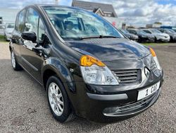 Schwarz Gebraucht 2007 Renault Modus Van / Kleinbus | 4.999 € (Teuer)