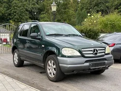Grün Gebraucht 2000 Mercedes ML320 SUV | 1.800 € (Superpreis)