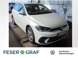 Pure white Gebraucht 2024 VW Polo Style Limousine | 20.880 € (Guter Preis)