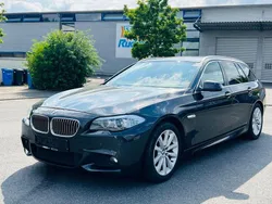 Grau Gebraucht 2012 BMW 520 Kombi | 7.490 €