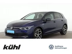 Blau Gebraucht 2024 VW Golf VIII Style Kleinwagen | 26.780 € (Fairer Preis)