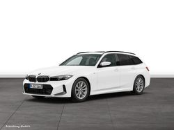 Alpinweiss Gebraucht 2025 BMW 318 Comfort Edition Kombi | 40.794 € (Etwas zu teuer)