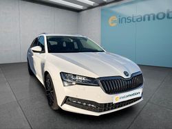 Weiß Gebraucht 2020 Skoda Superb Kombi | 26.749 € (Teuer)