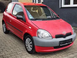 Rot Gebraucht 1999 Toyota Yaris Limousine | 999 € (Guter Preis)