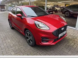 Rot Neu 2025 Ford Puma Gen-E ST-Line SUV | 28.390 €