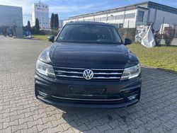 Schwarz Gebraucht 2019 VW Tiguan Allspace R-line SUV | 16.999 € (Etwas zu teuer)