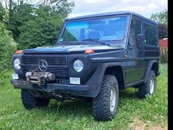 Schwarz Gebraucht 1987 Mercedes G230 SUV | 11.900 €