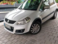 Weiß Gebraucht 2011 Suzuki SX4 Style Limousine | 3.900 € (Guter Preis)