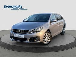 Grau Gebraucht 2021 Peugeot 308 SW Allure Kombi | 15.480 € (Guter Preis)