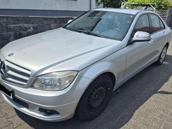 Silber Gebraucht 2007 Mercedes C180 Classic Limousine | 2.950 € (Superpreis)