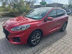 Rot Gebraucht 2021 Ford Kuga ST-Line X SUV | 22.497 € (Guter Preis)