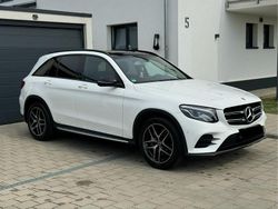 Weiß Gebraucht 2017 Mercedes GLC220 AMG line Limousine | 27.000 € (Teuer)