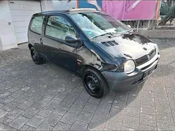 Schwarz Gebraucht 2002 Renault Twingo Kleinwagen | 1.150 €